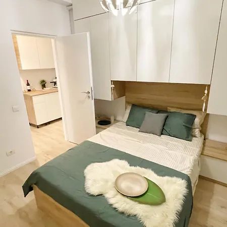 Royal Place Апартаменты *